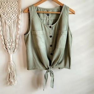 UNIVERSAL THREAD Sleeveless top size XL